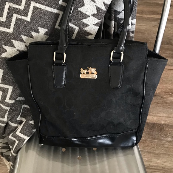 Coach Handbag - Picture 2 of 8